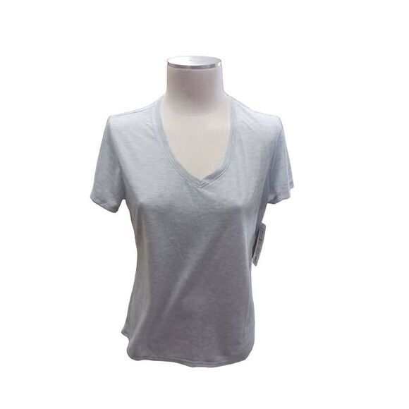 Reebok new with tags vee neck workout tee - Picture 1 of 4